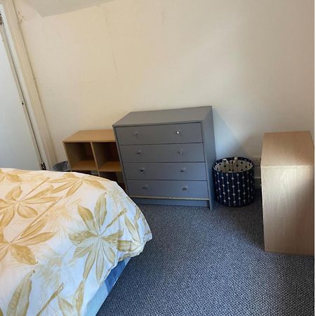 Lovely Room In Tottenham ลอนดอน ภายนอก รูปภาพ